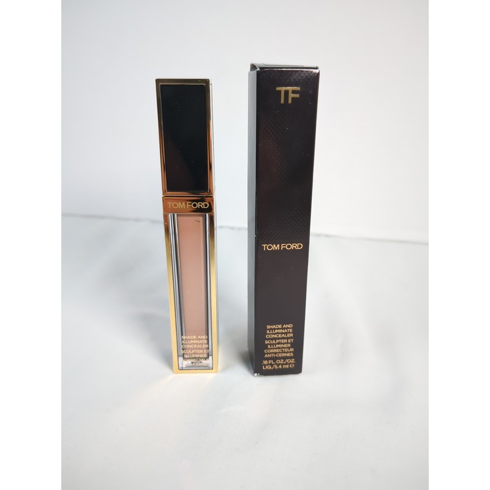 Tom Ford Shade‎ And Illuminate Concealer 3W1 Golden .18oz New in Box